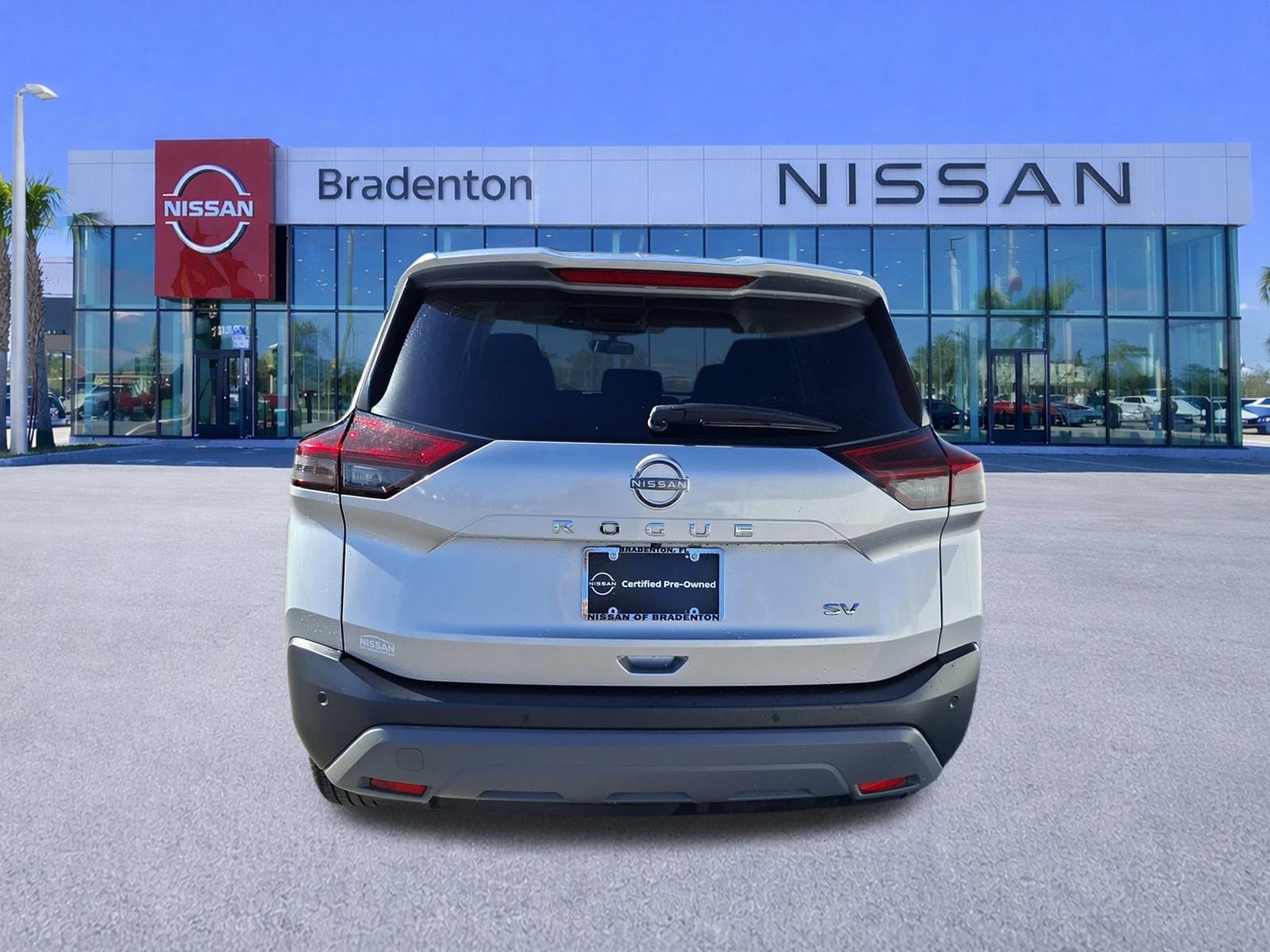 Certified 2023 Nissan Rogue SV image 6