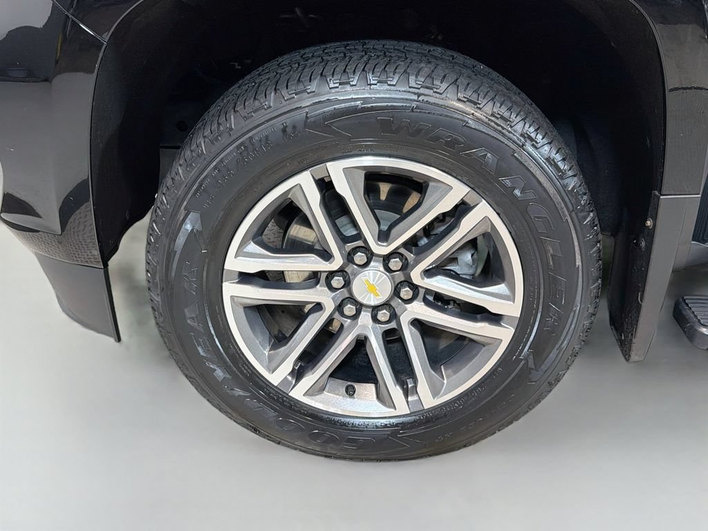 Used 2022 Chevrolet Colorado LT w/ LT Convenience Package AWD/4WD image 29