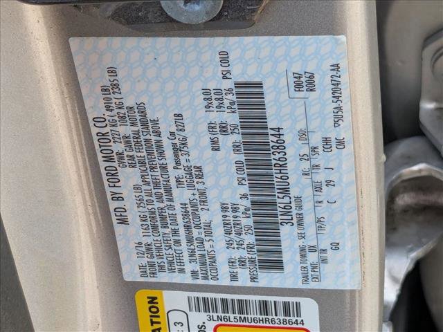 Used 2017 Lincoln MKZ Reserve image 23