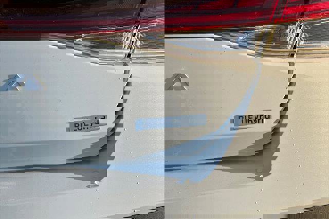 New 2026 Hyundai Elantra Blue image 21