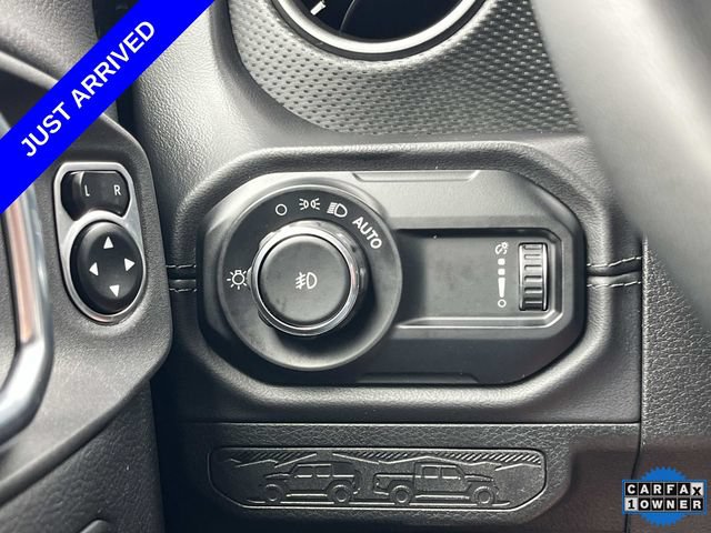 Certified 2025 Jeep Wrangler Unlimited Rubicon AWD/4WD image 35