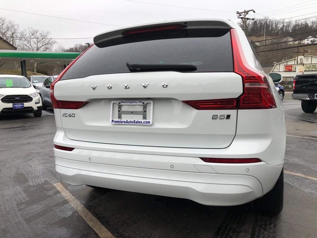 Used 2022 Volvo XC60 B5 Momentum AWD/4WD image 4