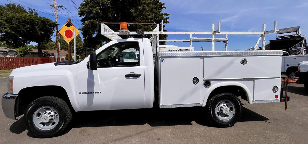 Used 2008 Chevrolet Silverado 2500 W/T RWD image 4