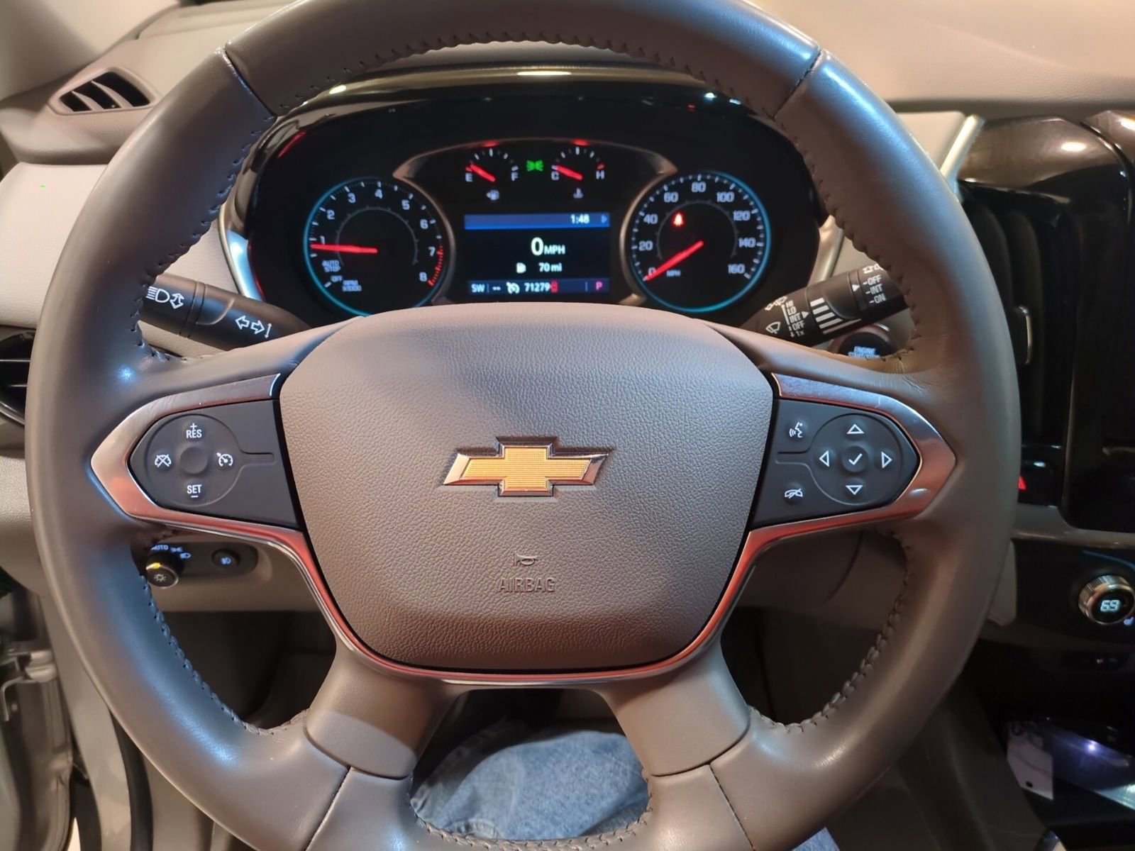 Used 2020 Chevrolet Traverse LT w/ LPO, Floor Liner Package AWD/4WD image 18