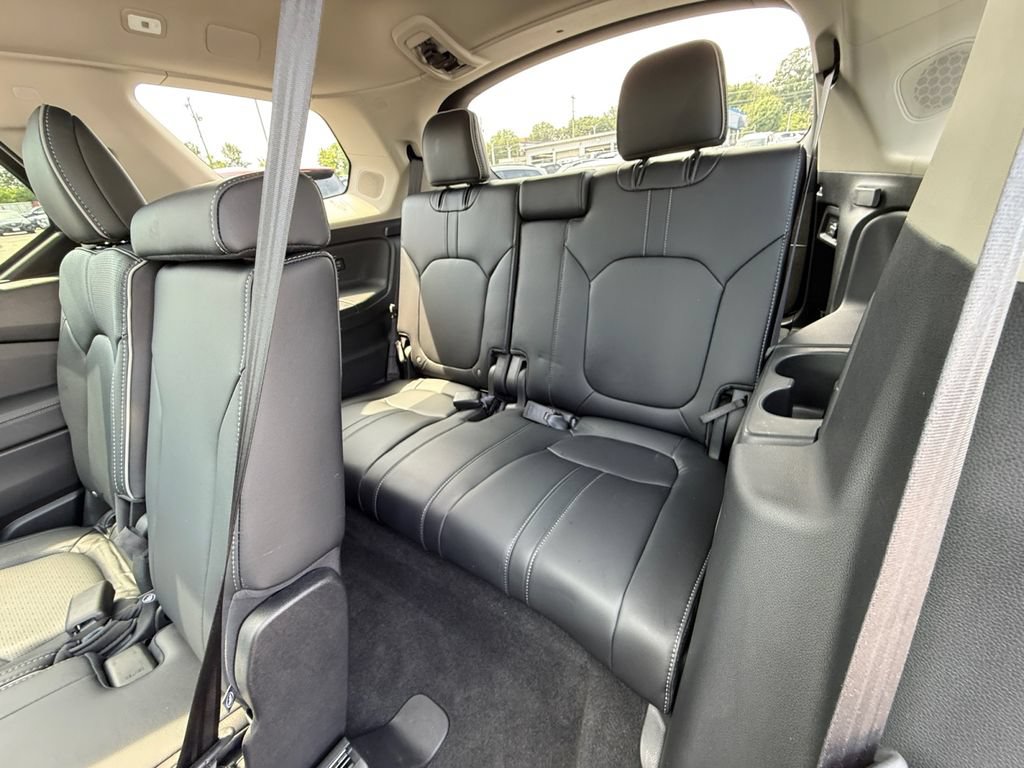 Used 2025 Honda Pilot Elite image 25