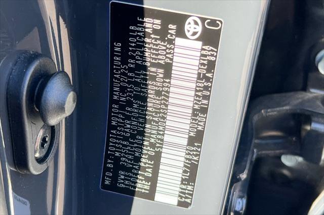 Certified 2025 Toyota Corolla LE image 30