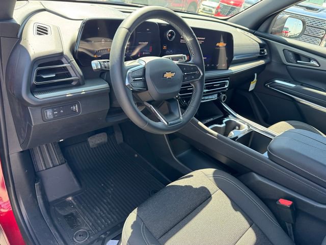 New 2026 Chevrolet Traverse LT w/ Sun and Wheel Package FWD image 12