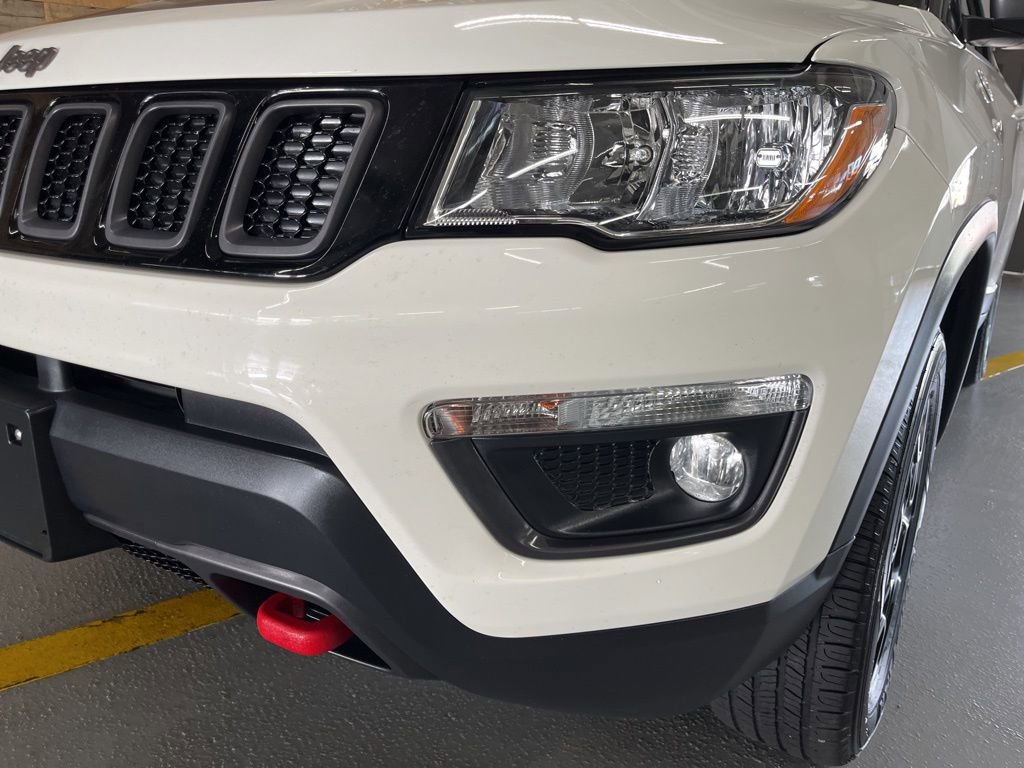 Used 2020 Jeep Compass Trailhawk image 9