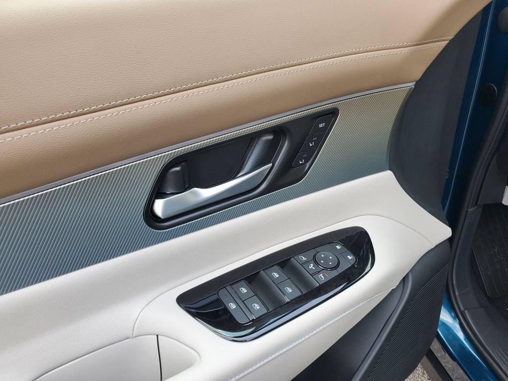 New 2026 Nissan Murano Platinum AWD/4WD image 18