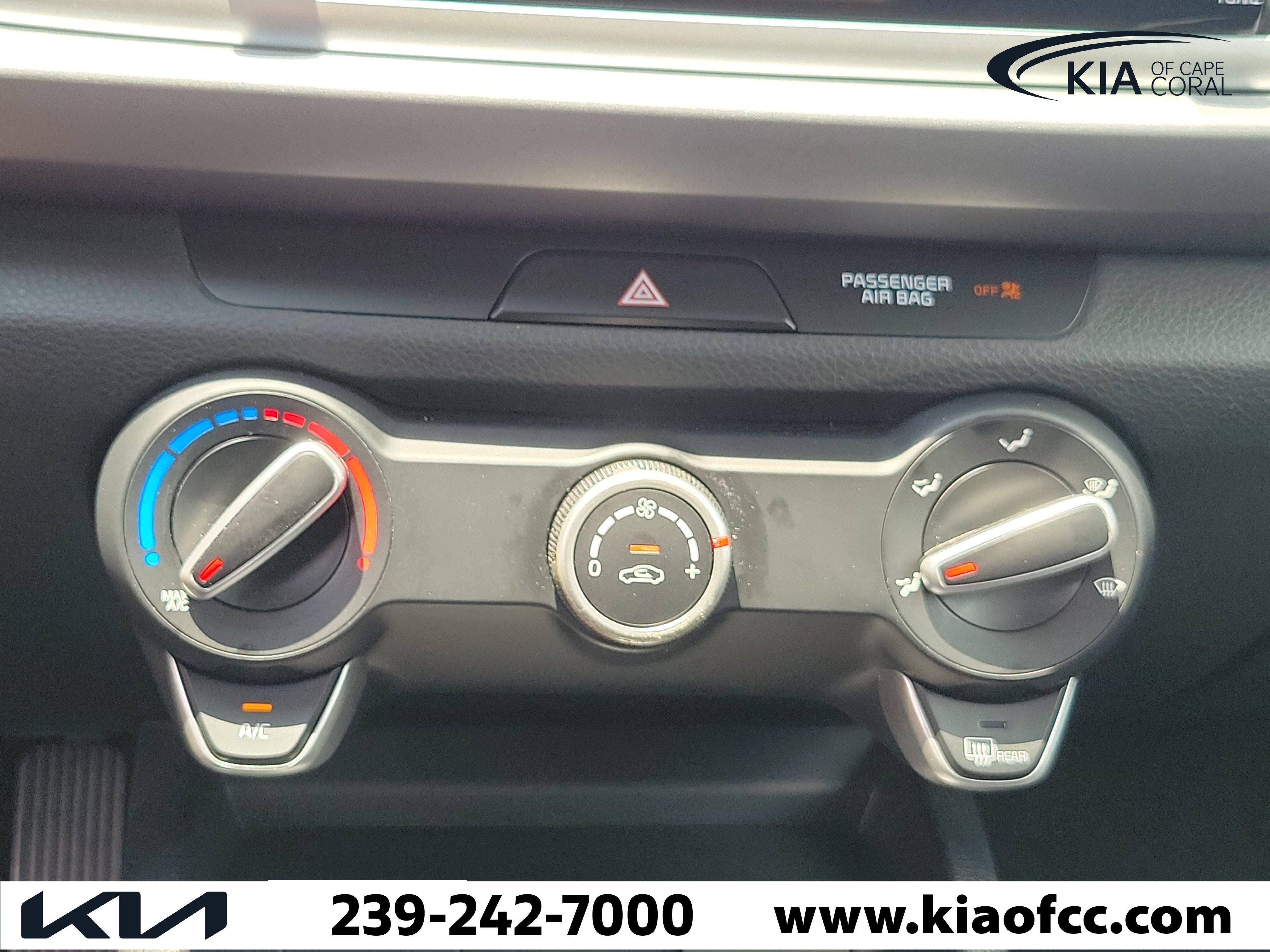 Used 2021 Kia Rio LX FWD image 27