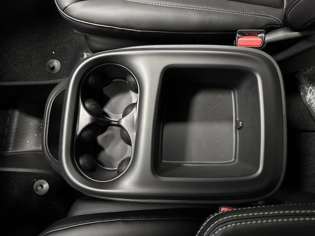 New 2026 Chrysler Pacifica Select w/ S Appearance Package image 19