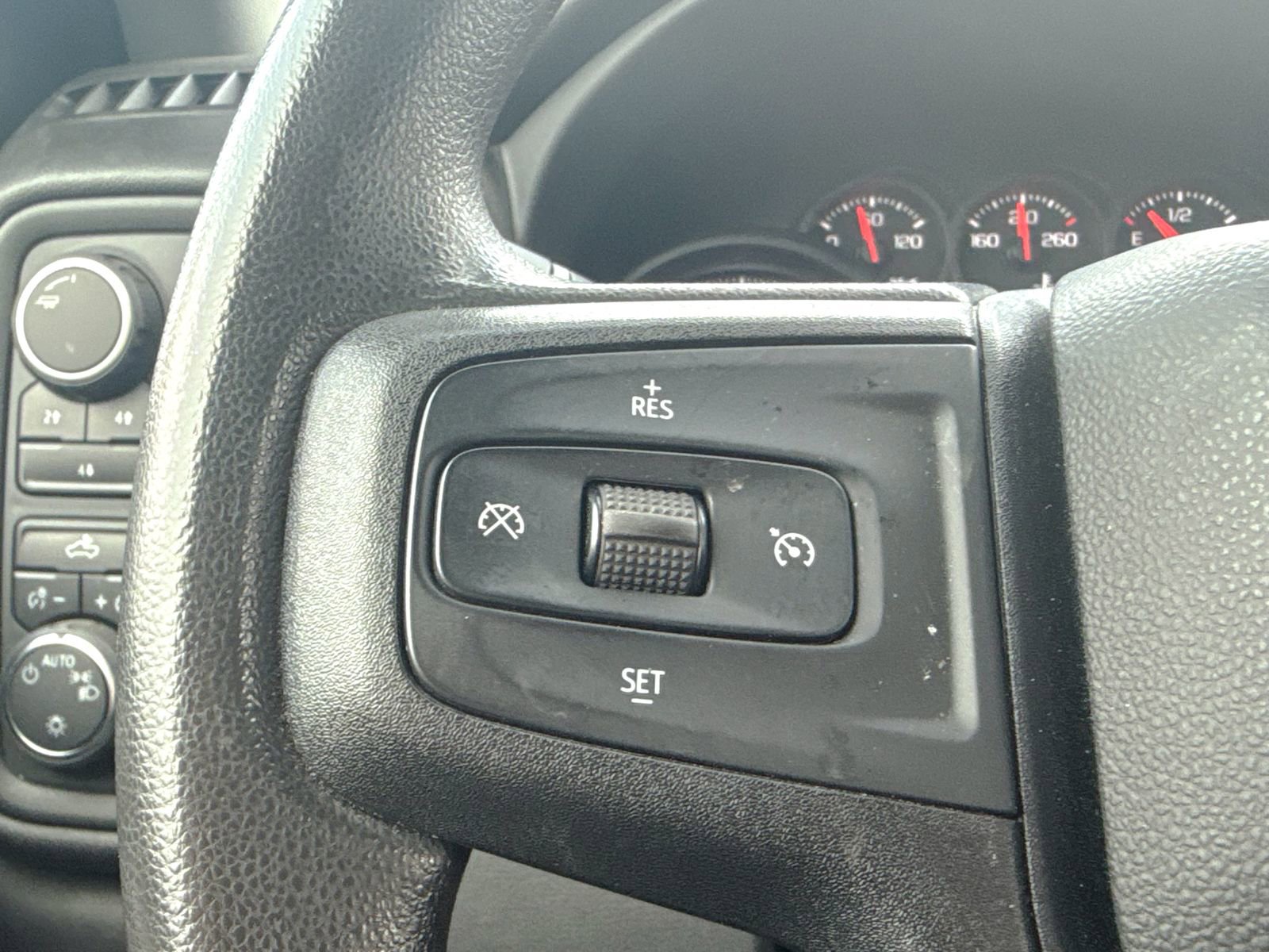 Certified 2022 Chevrolet Silverado 2500 Custom w/ Custom Convenience Package image 38