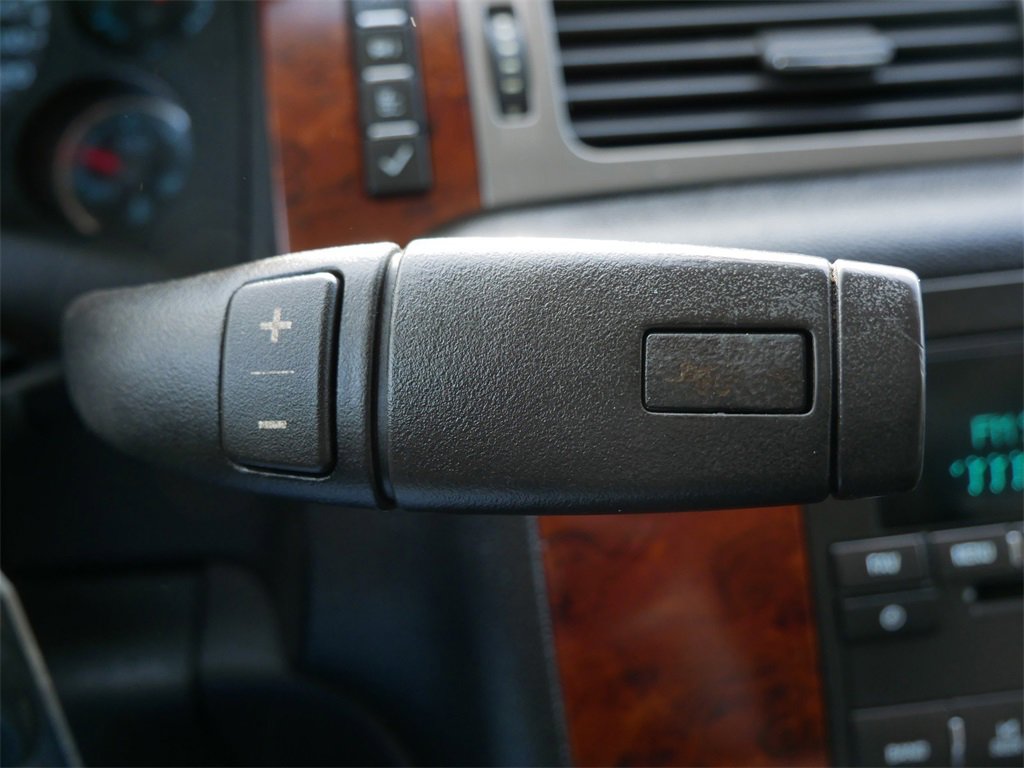 Used 2010 Chevrolet Tahoe LT w/ Luxury Package image 19