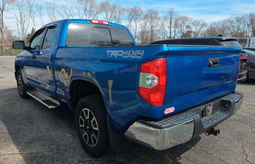 Used 2016 Toyota Tundra SR5 w/ TRD Off Road Package AWD/4WD image 2