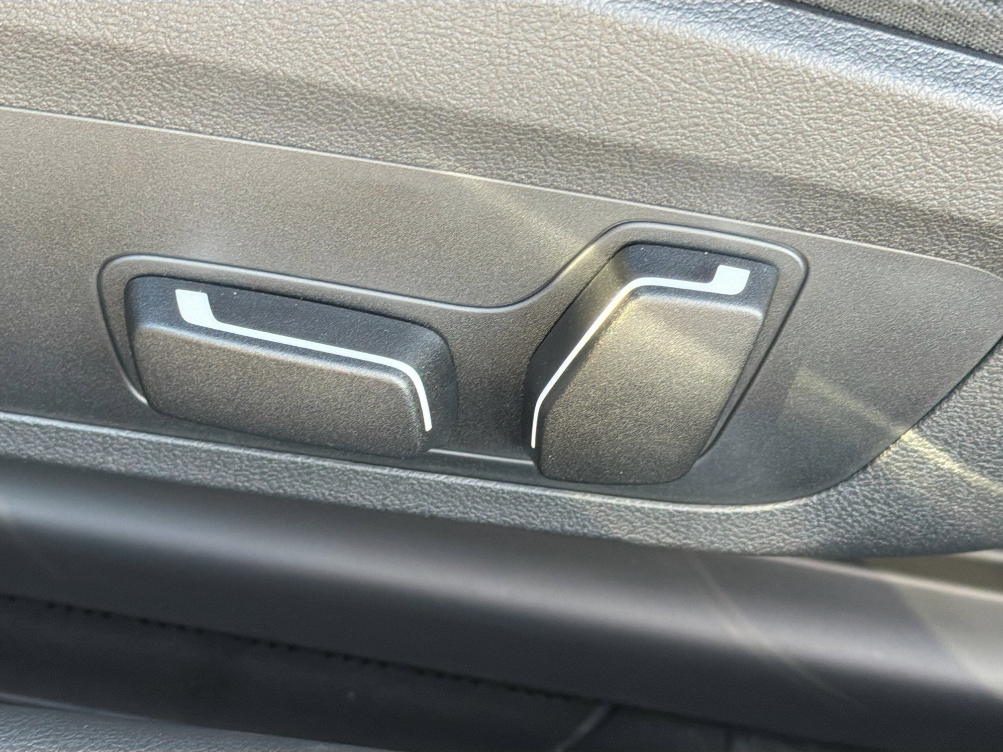 New 2026 BMW 230i Coupe w/ Parking Assistance Package image 23