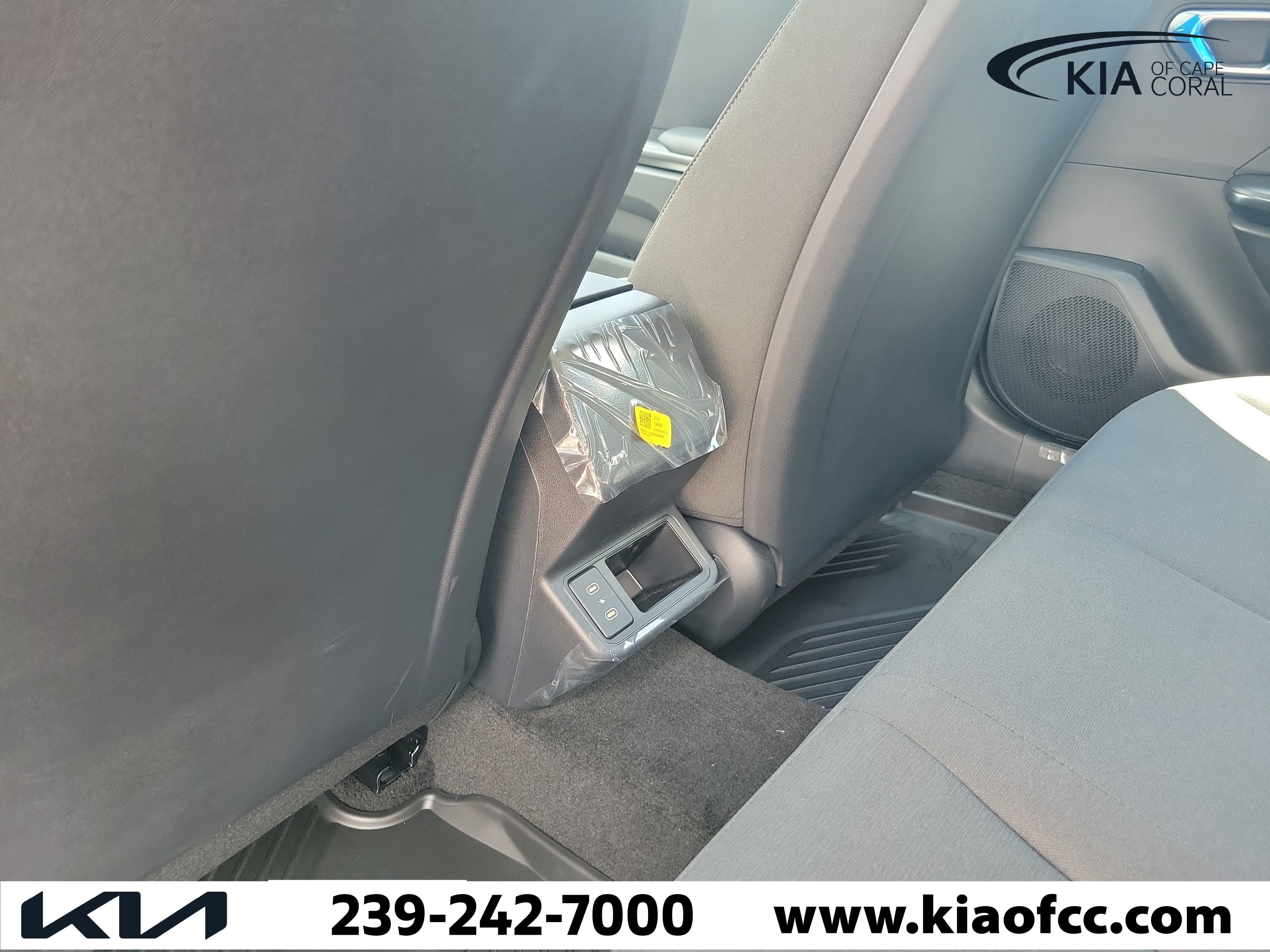 New 2026 Kia K4 FWD image 12