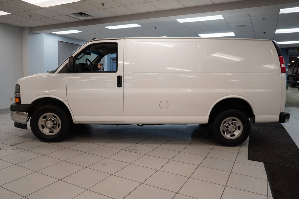 Used 2019 Chevrolet Express 2500 w/ Driver Convenience Package image 2