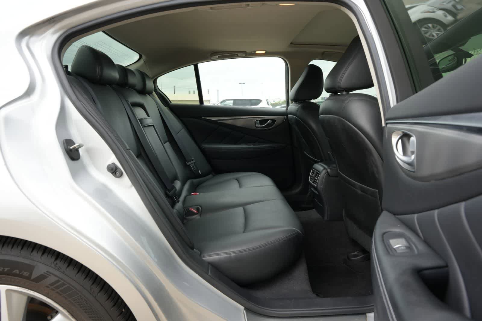 Used 2015 INFINITI Q50 Premium w/ All Weather Package RWD image 20