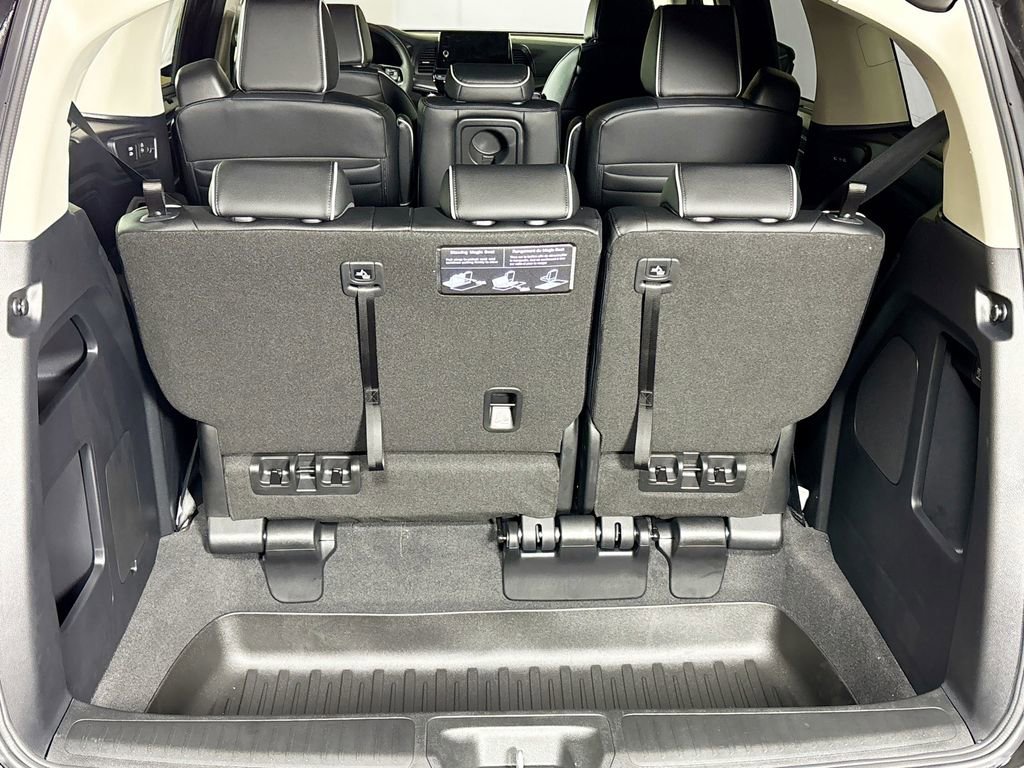 New 2026 Honda Odyssey Touring image 21
