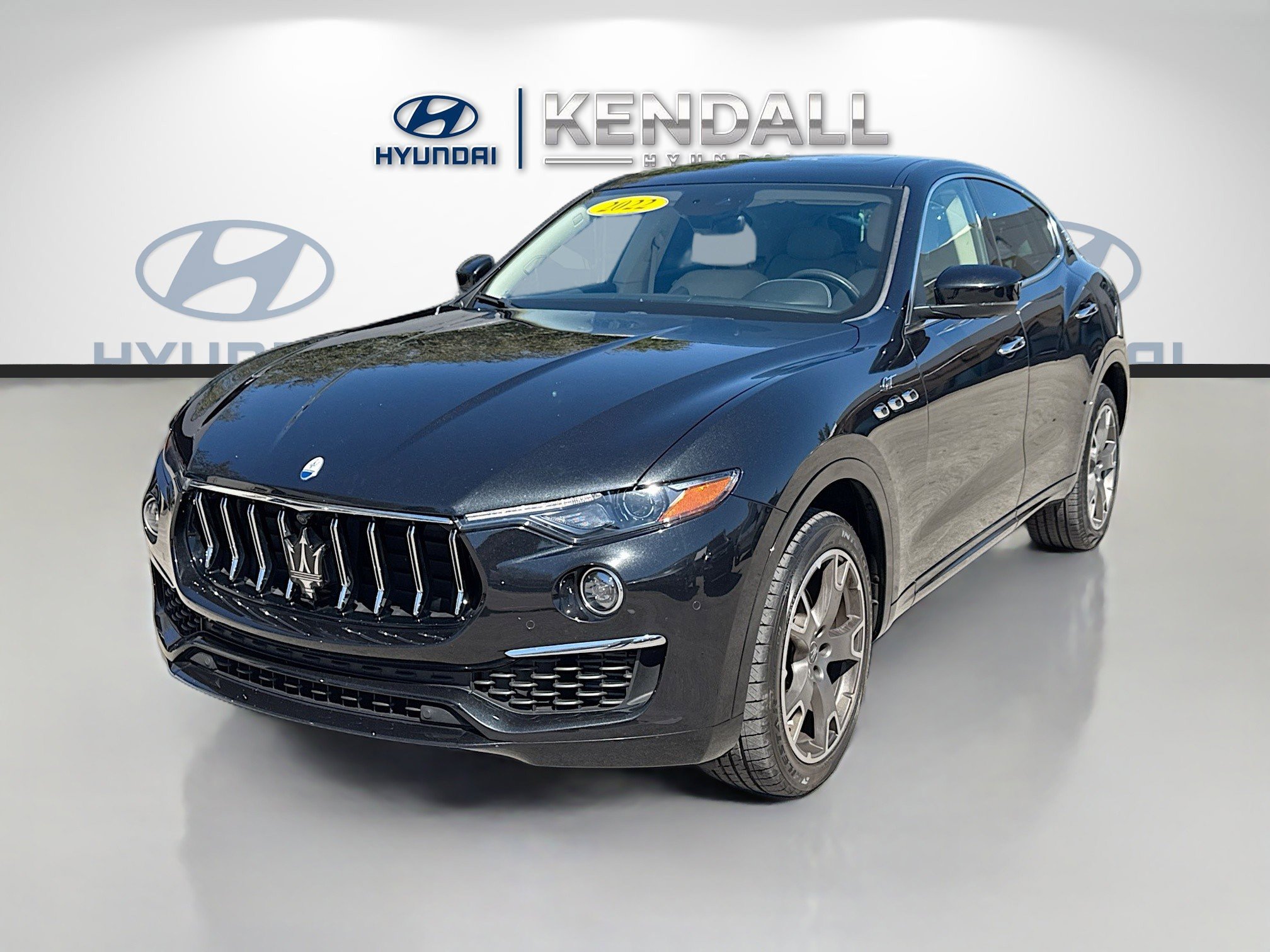 Used 2022 Maserati Levante GT image 3