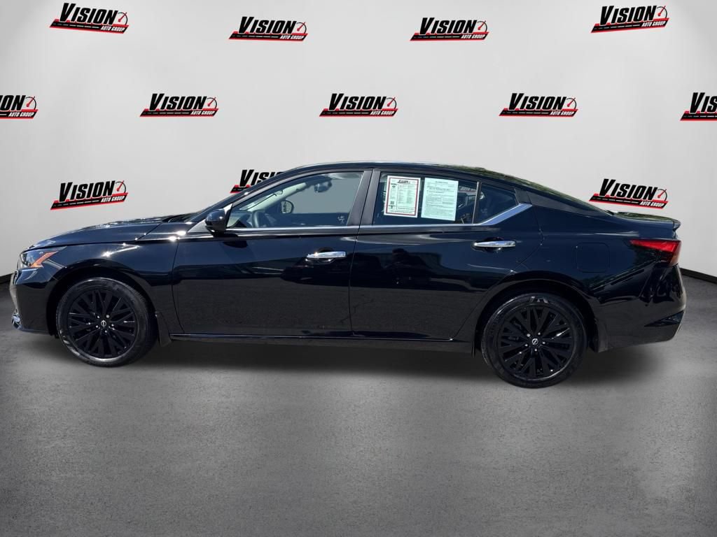 Certified 2025 Nissan Altima 2.5 SV w/ SV Special Edition Package AWD/4WD image 8