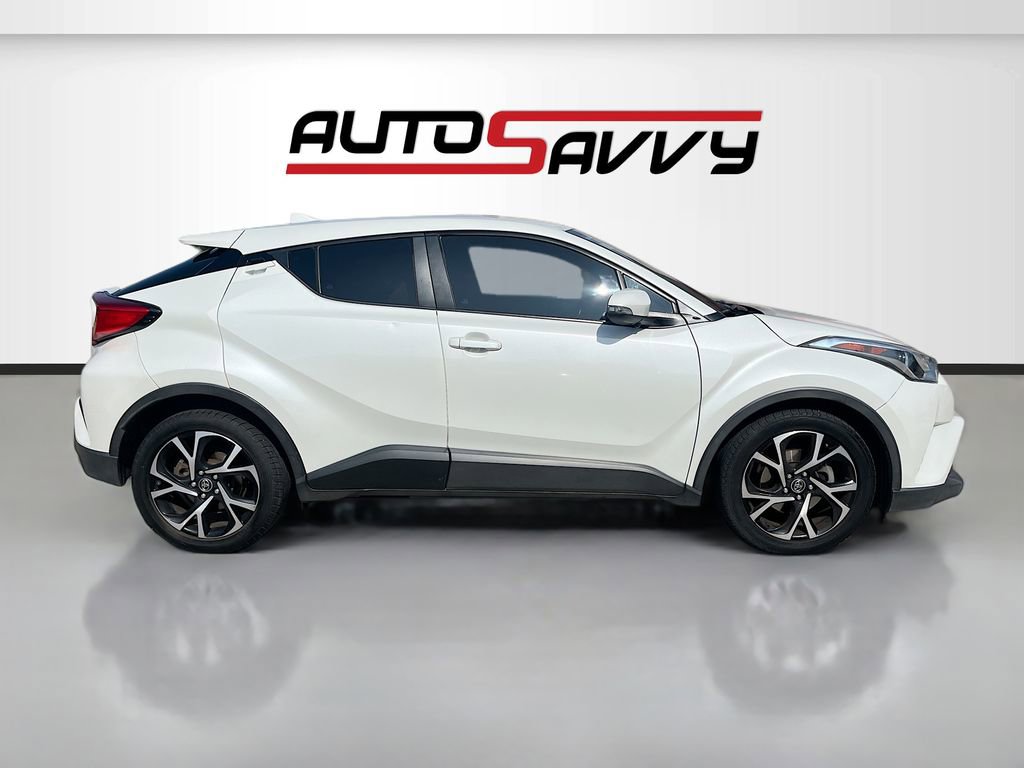 Used 2018 Toyota C-HR XLE FWD image 8