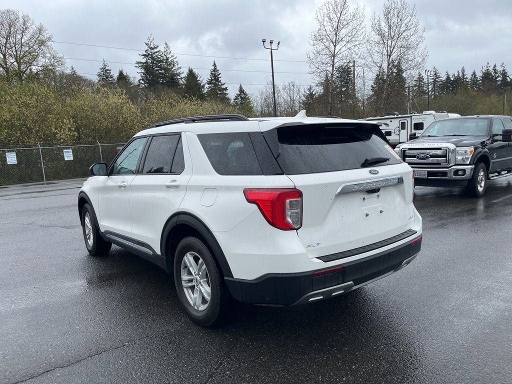 Used 2024 Ford Explorer XLT w/ Equipment Group 202A AWD/4WD image 38