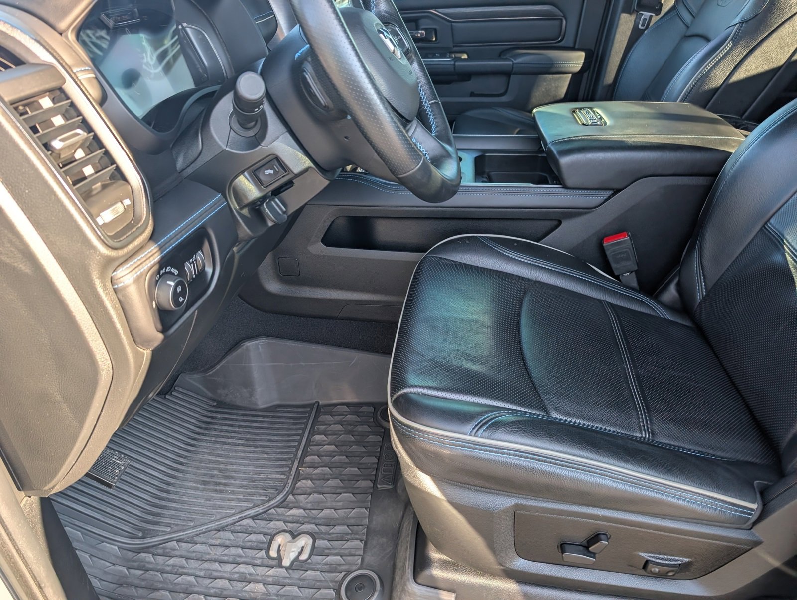 Used 2024 RAM 2500 Rebel w/ Towing Technology Group image 10