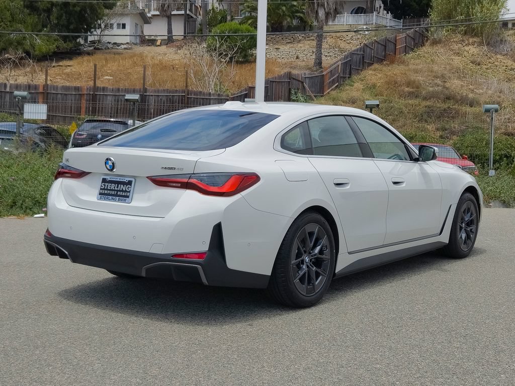 New 2026 BMW i4 eDrive40 w/ Parking Assistance Package RWD image 15