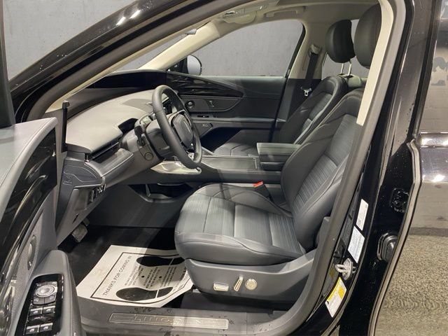 New 2026 Lincoln Nautilus Reserve w/ Jet Appearance Package AWD/4WD image 11