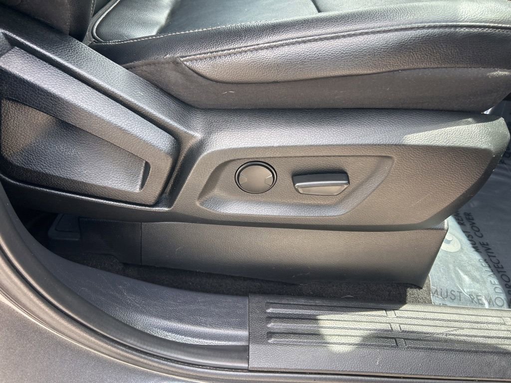 Used 2019 Ford Ranger Lariat w/ Equipment Group 501A Mid image 25