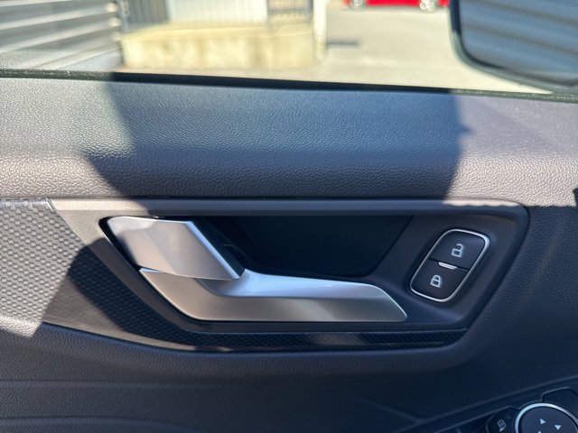 New 2025 Ford Escape ST-Line w/ Tech Pack #1 image 12