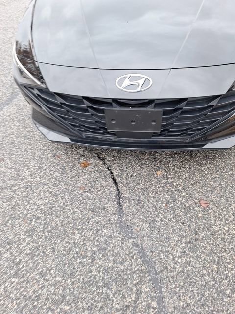 Used 2023 Hyundai Elantra SEL w/ Convenience Package image 4