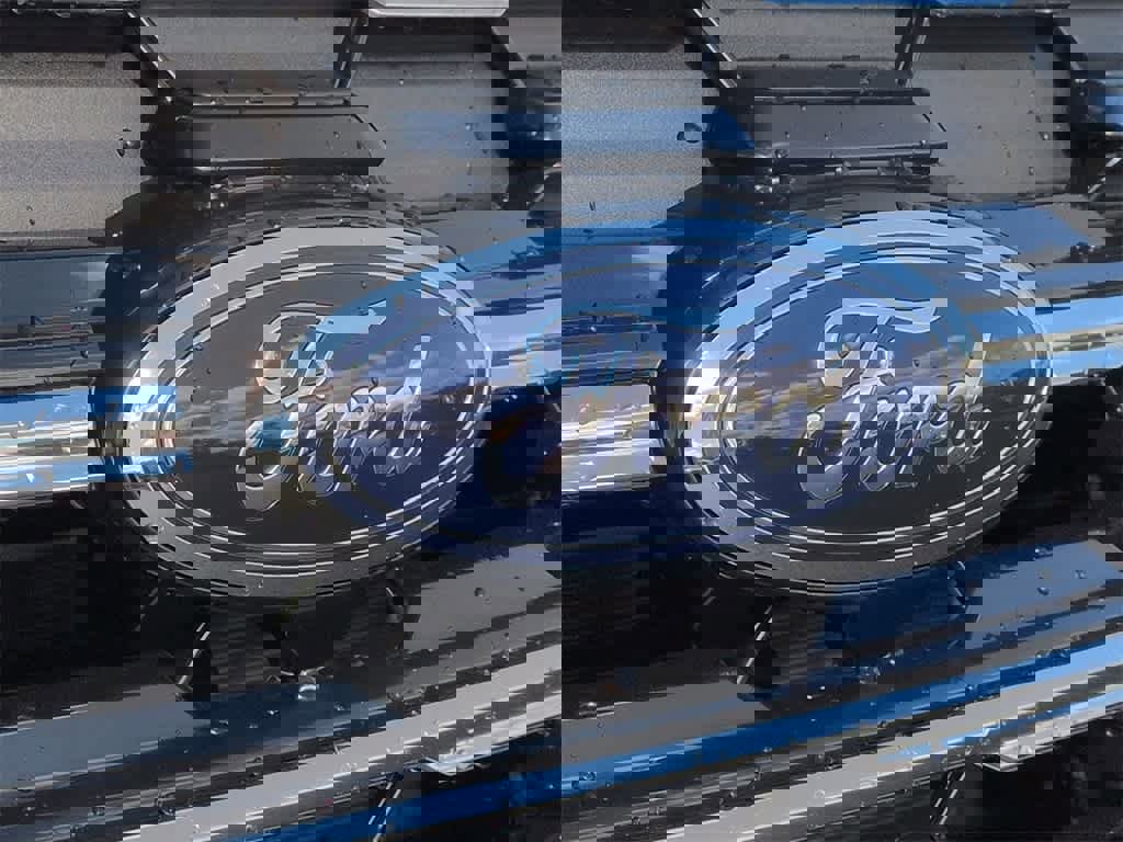 New 2026 Ford Explorer Active image 12