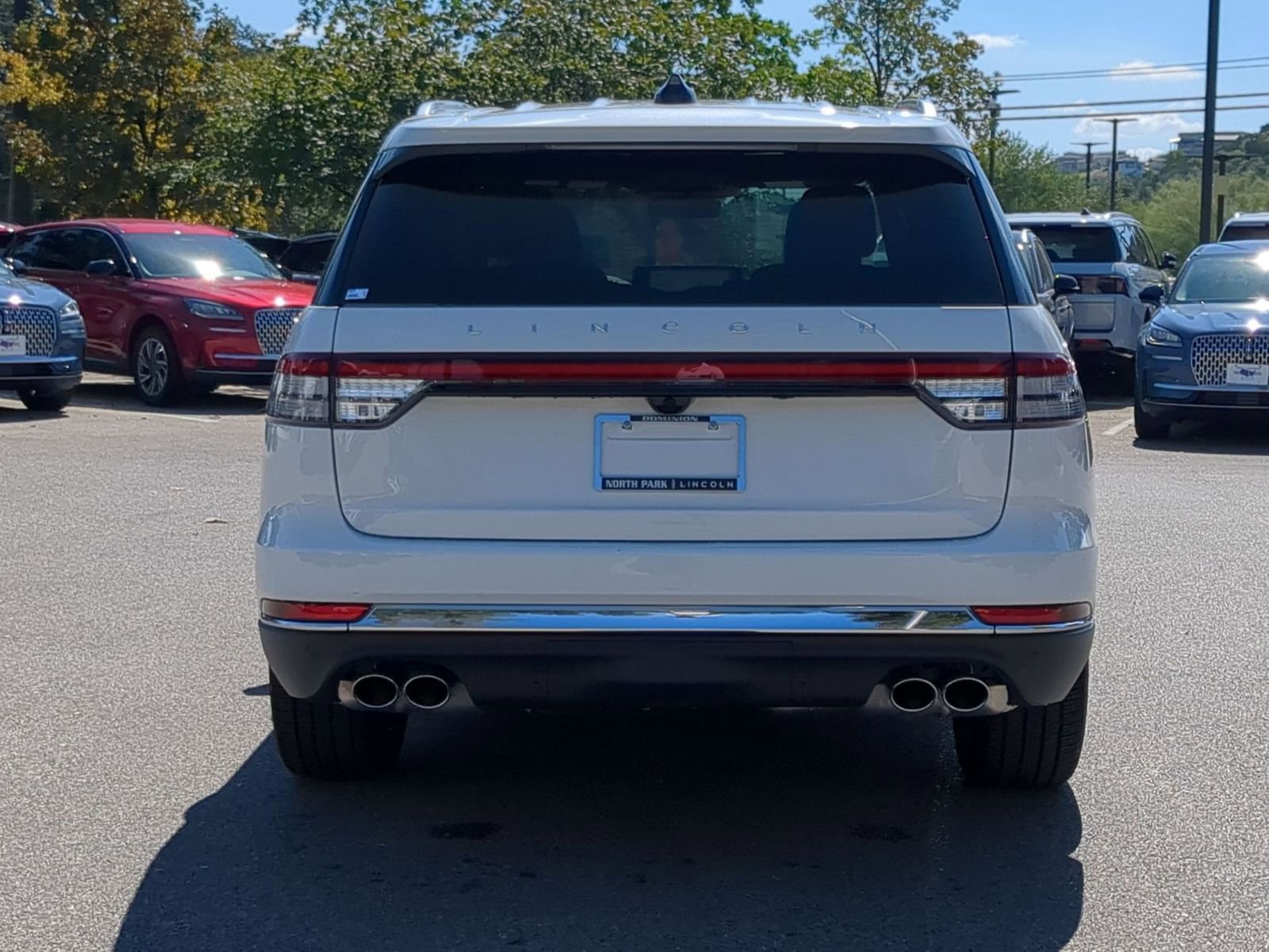 New 2025 Lincoln Aviator Reserve image 4