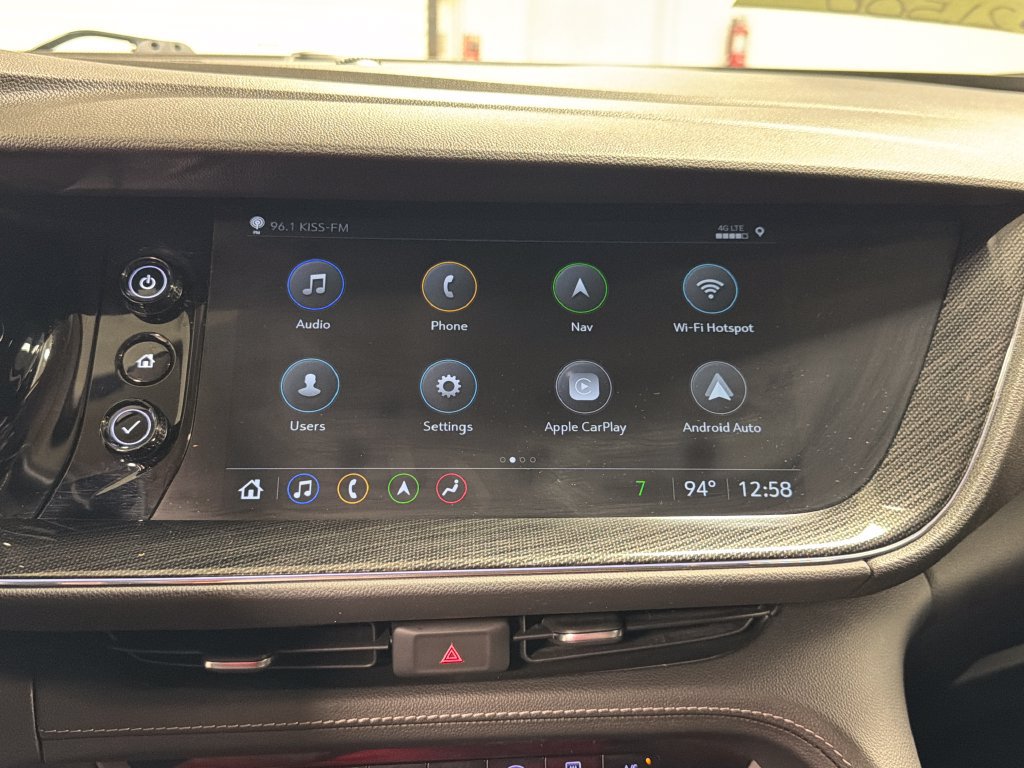 Used 2022 Buick Envision Essence w/ Technology Package I FWD image 35