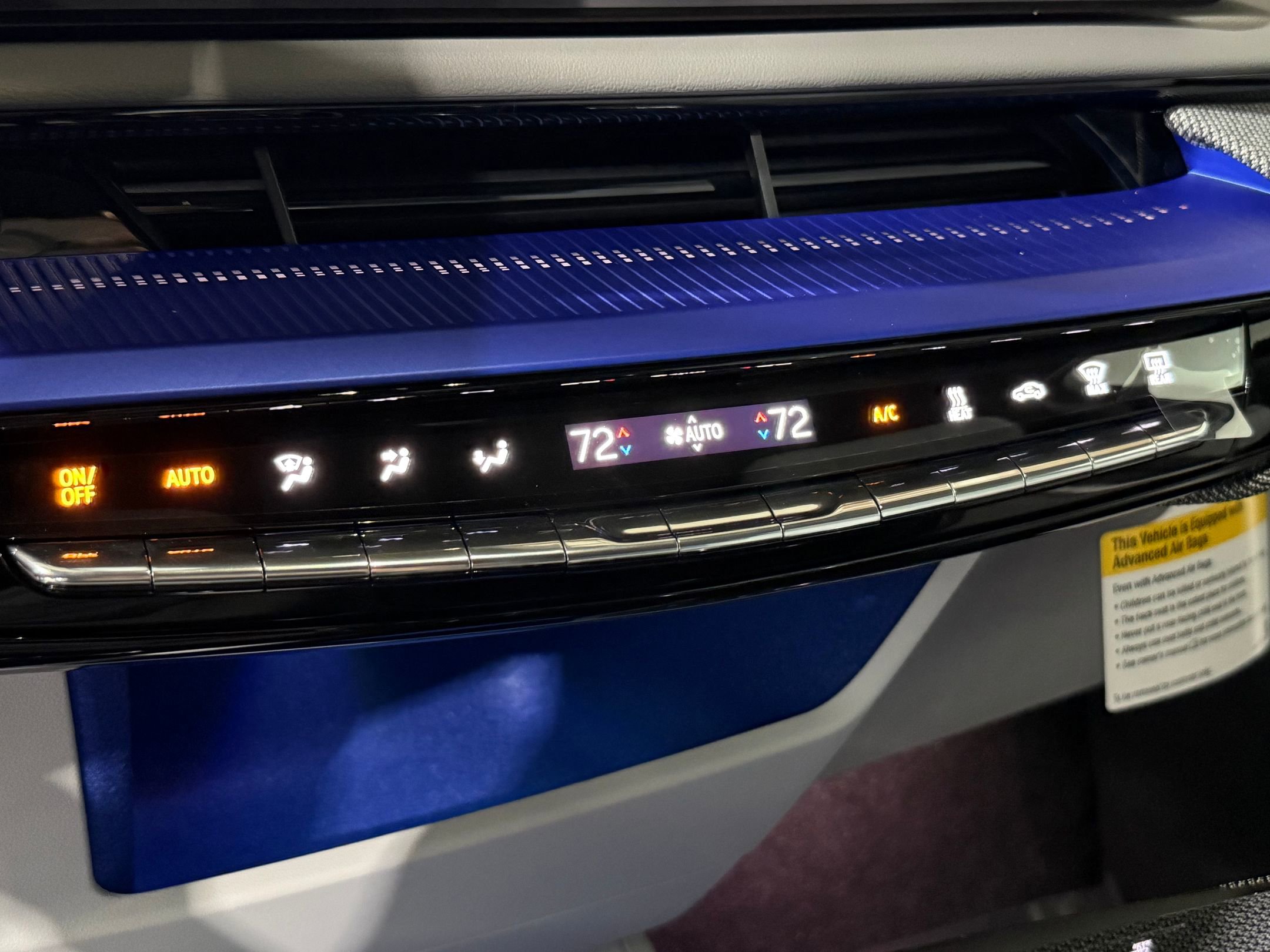 New 2026 Cadillac Optiq Sport 1 image 31