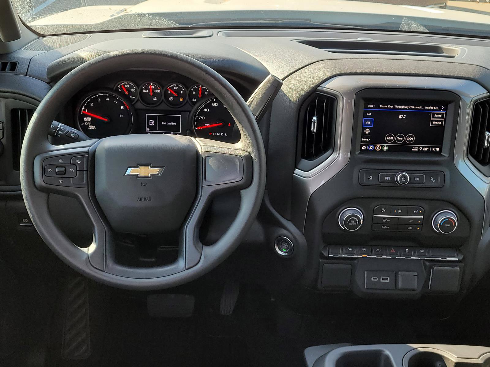 New 2026 Chevrolet Silverado 1500 Custom RWD image 10