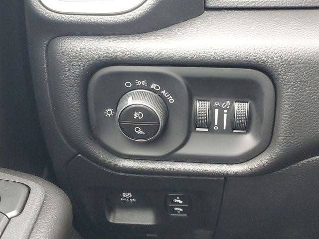 New 2026 RAM 1500 Big Horn AWD/4WD image 19