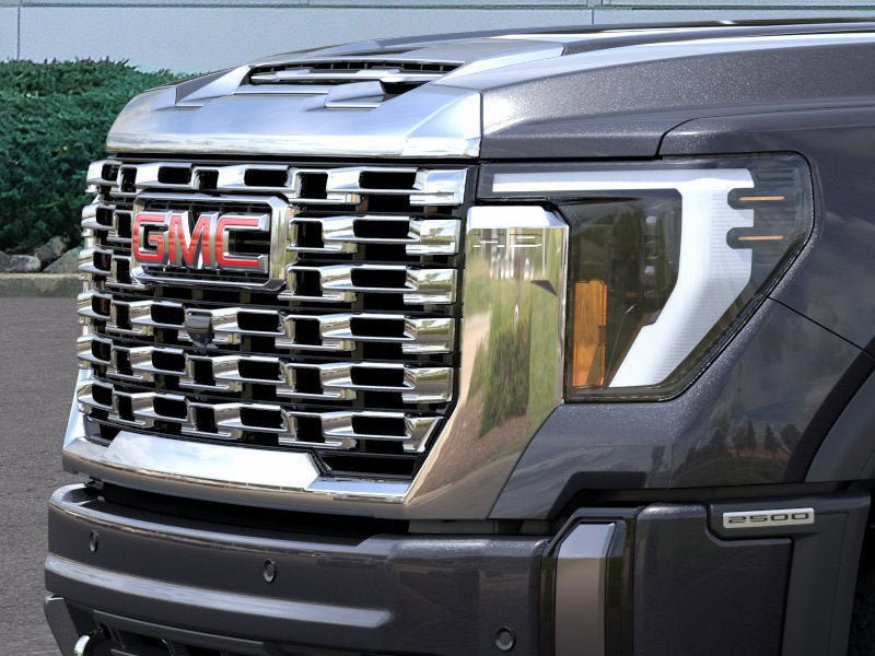 New 2026 GMC Sierra 2500 Denali w/ Denali Reserve Package AWD/4WD image 13