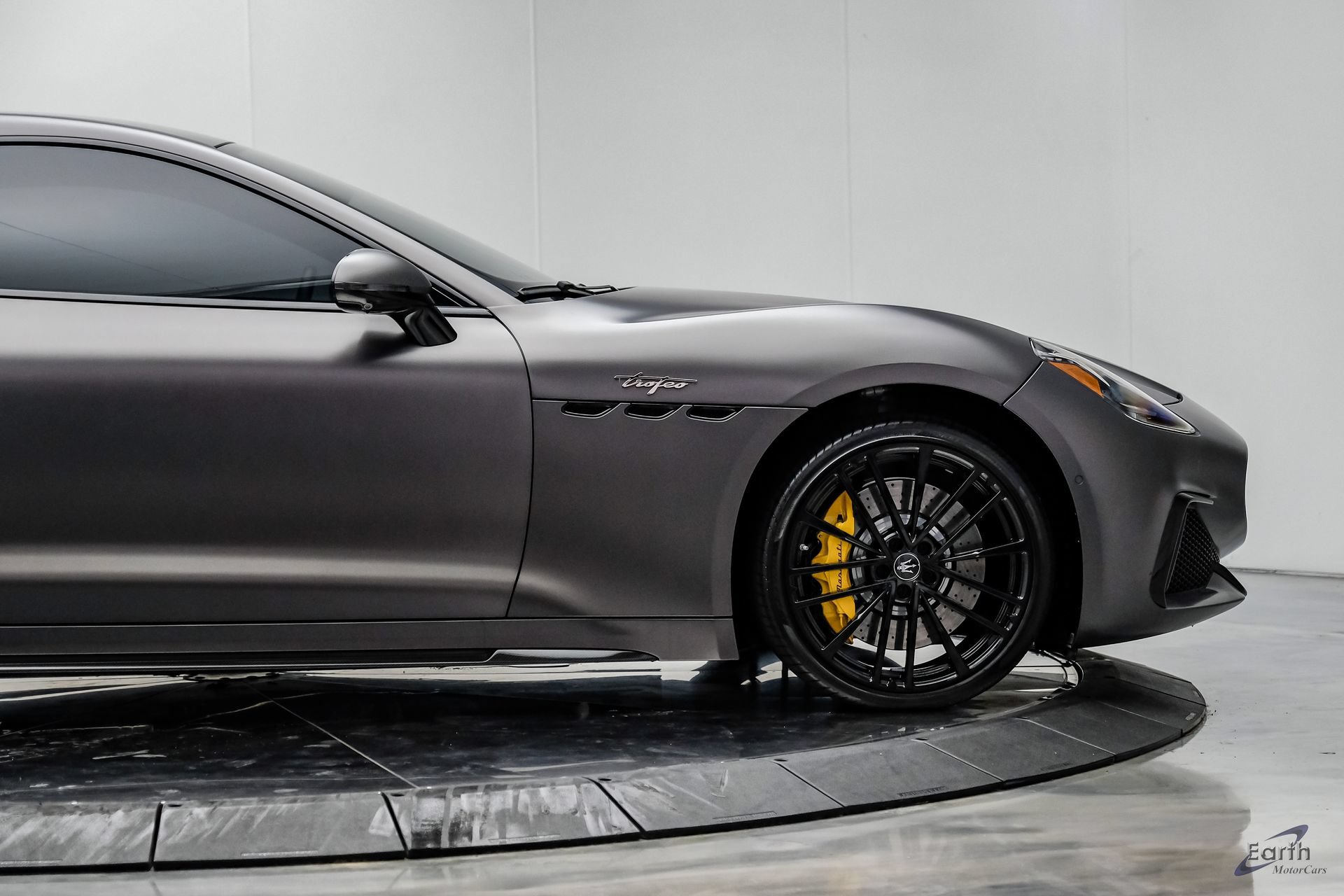 Used 2024 Maserati GranTurismo Trofeo AWD/4WD image 27