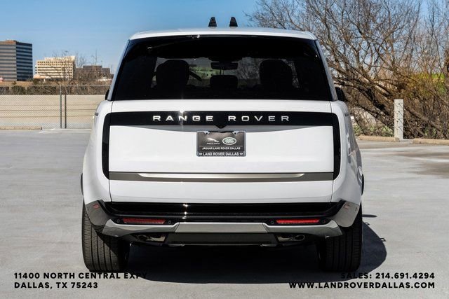 New 2026 Land Rover Range Rover Long Wheelbase SE image 7