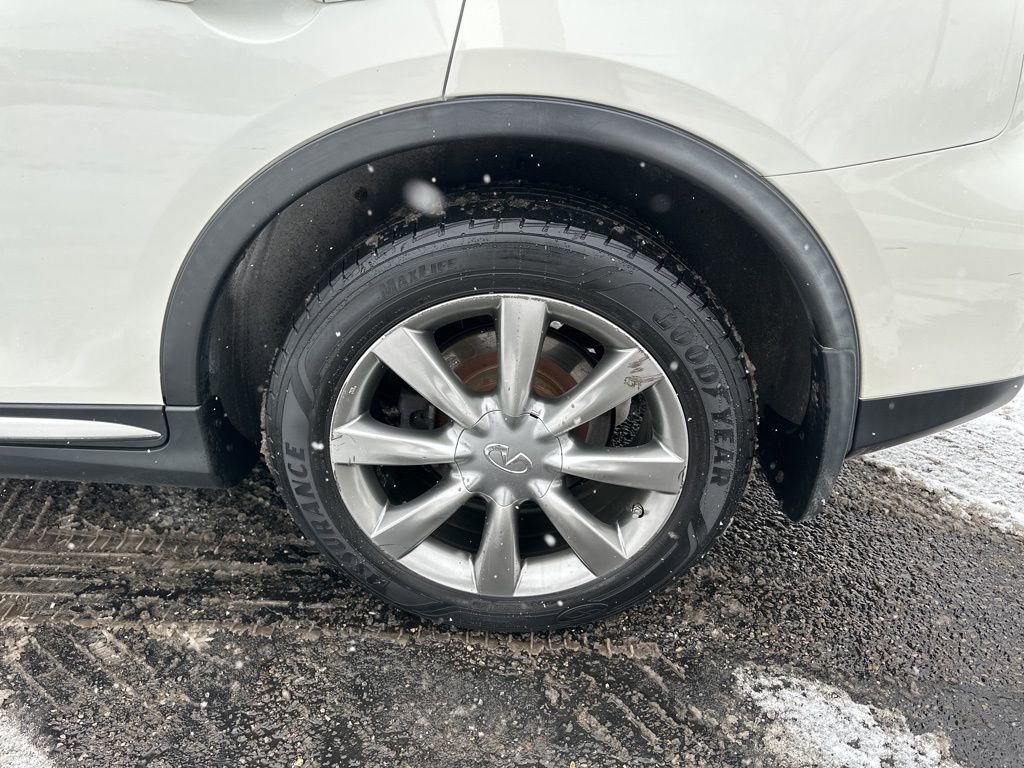 Used 2017 INFINITI QX50 AWD w/ Premium Plus Package image 20