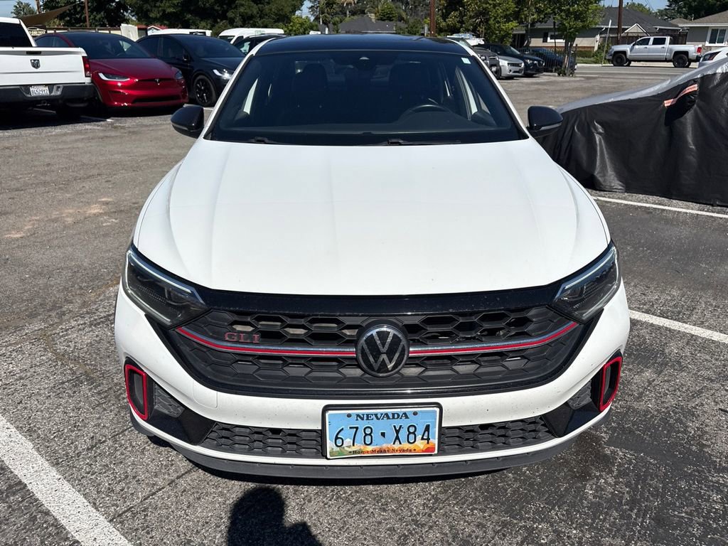 Used 2022 Volkswagen Jetta GLI Autobahn image 2