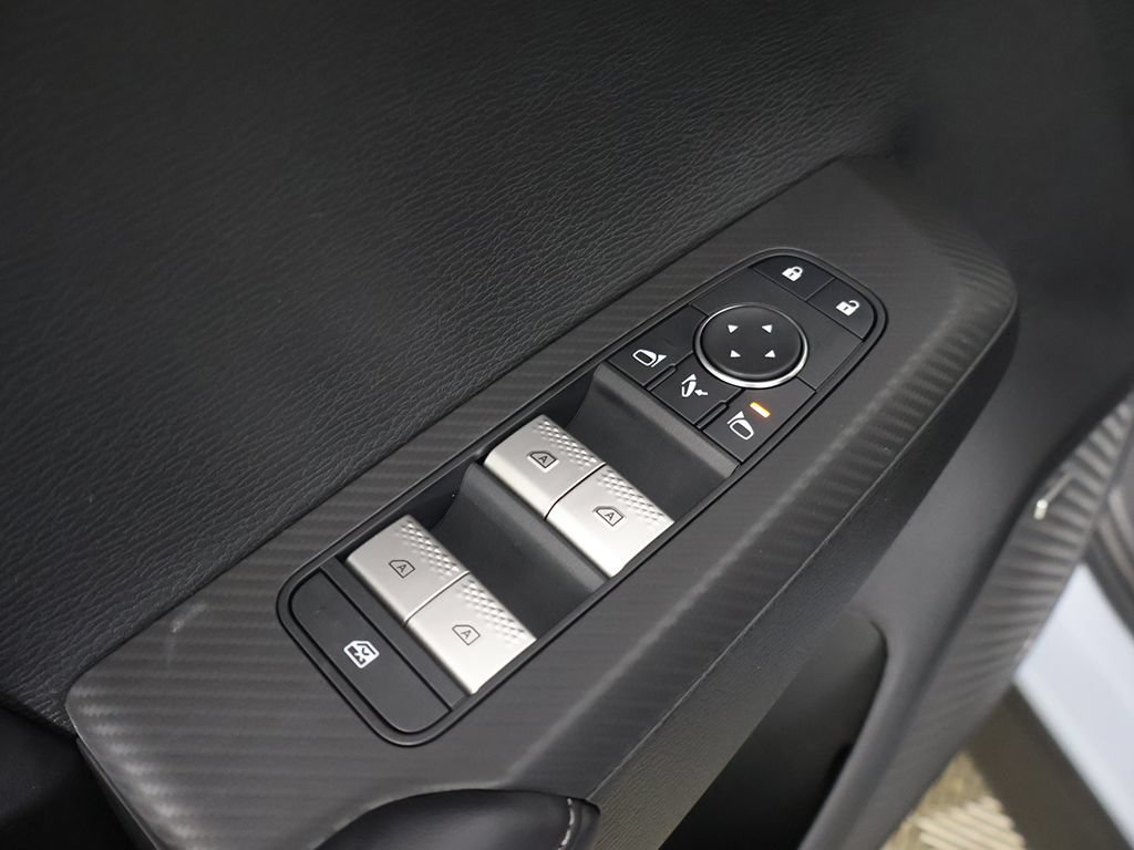New 2026 Mitsubishi Outlander SE FWD image 34