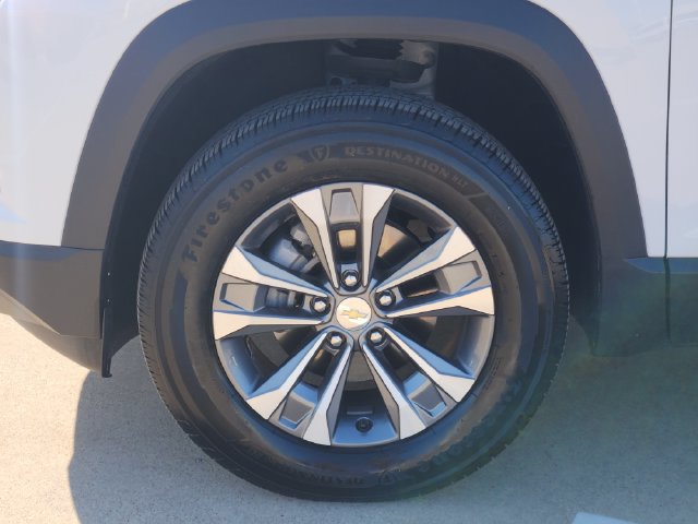 Used 2026 Chevrolet Equinox LT FWD image 17