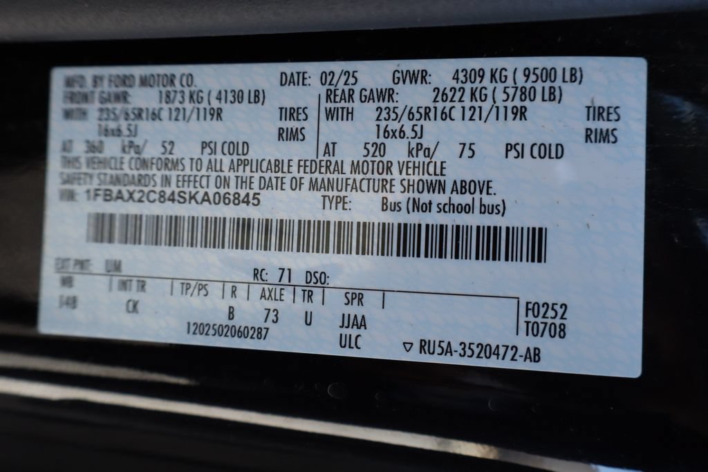 Used 2025 Ford Transit 350 XLT RWD image 36