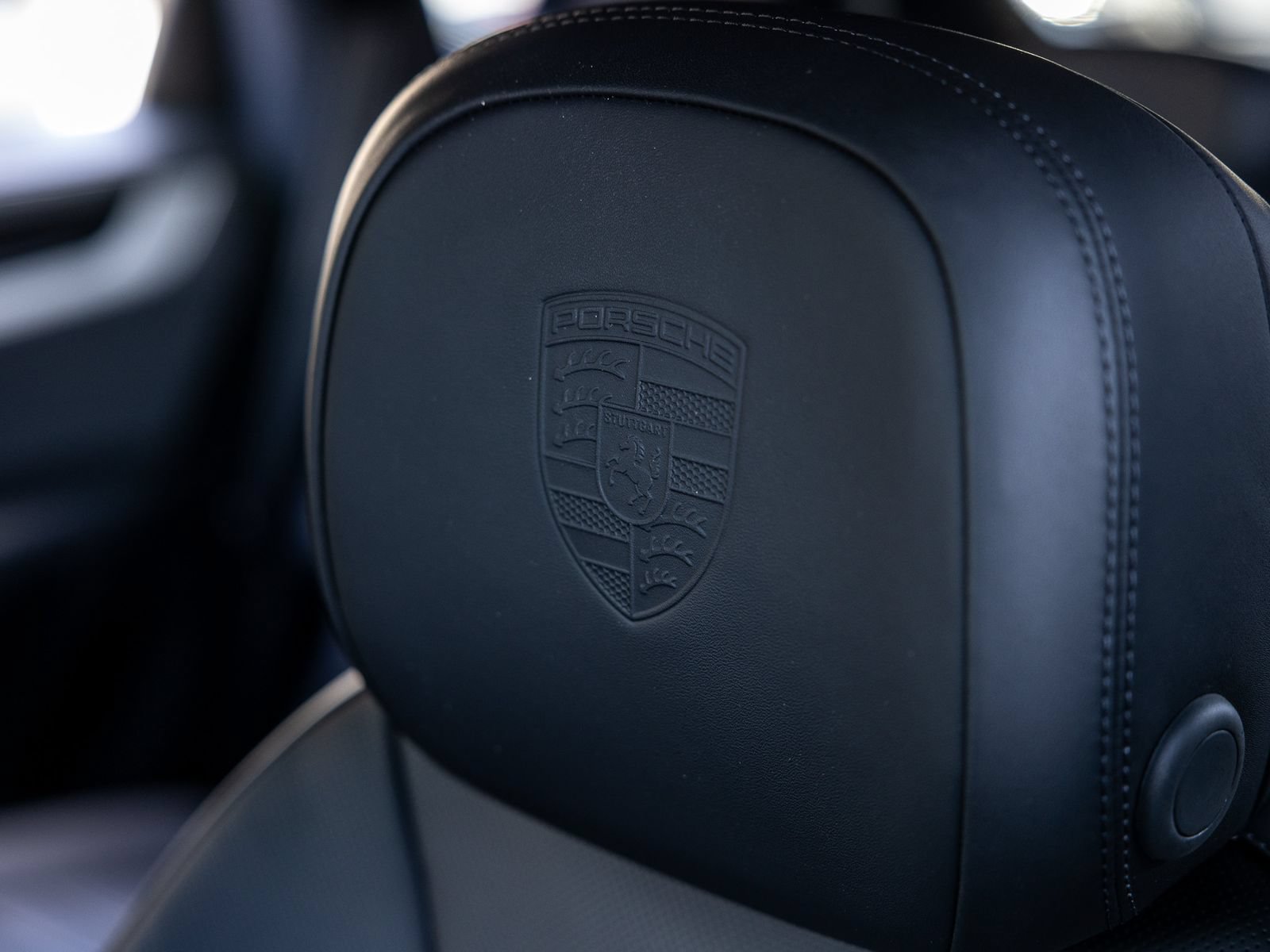 New 2026 Porsche Cayenne AWD/4WD image 30
