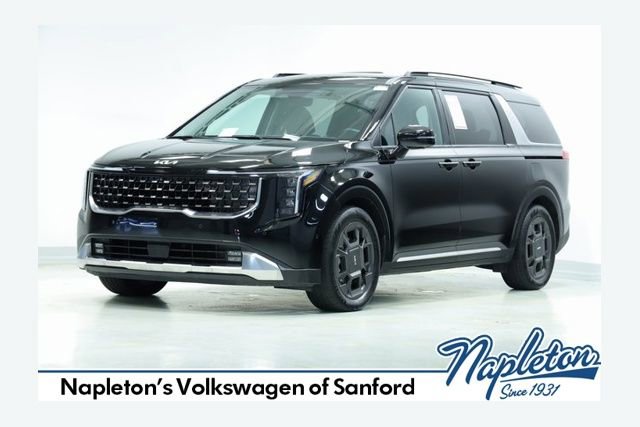 Used 2025 Kia Carnival SX