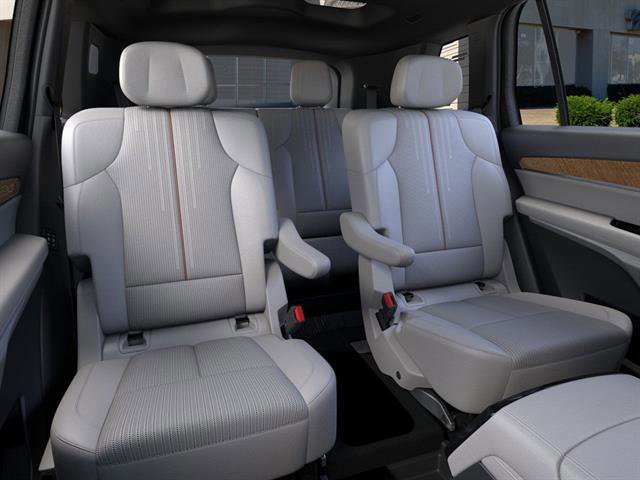 New 2026 Cadillac Vistiq Luxury w/ LPO, Floor Liner Package image 17